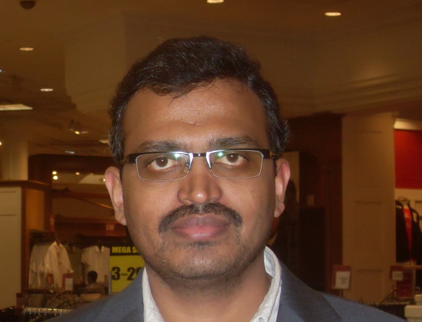 Dr.Ravindar Kontham